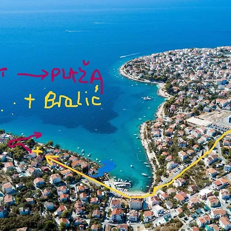 Dane-30m From Sea Apartment