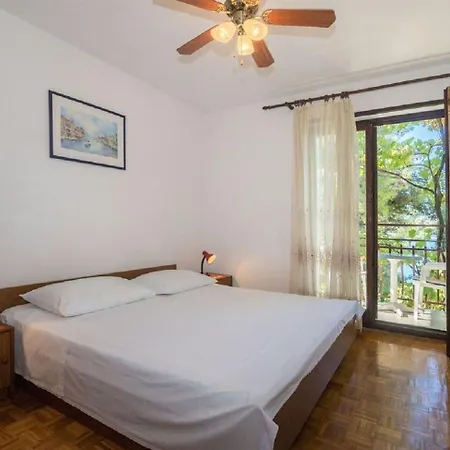 شقة Dane تروغير